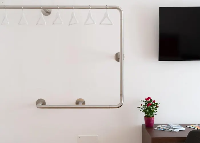 L'isola Che C'e 4* カリアリ