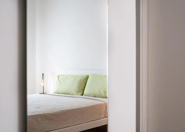 L'isola Che C'e ゲストハウス 4*