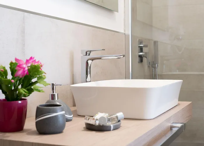 L'isola Che C'e 4* カリアリ