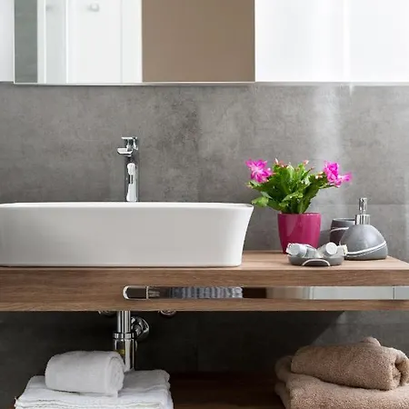 Casa de hóspedes L'isola Che C'e 4*