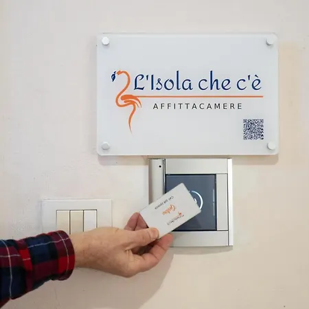 L'isola Che C'e ゲストハウス カリアリ