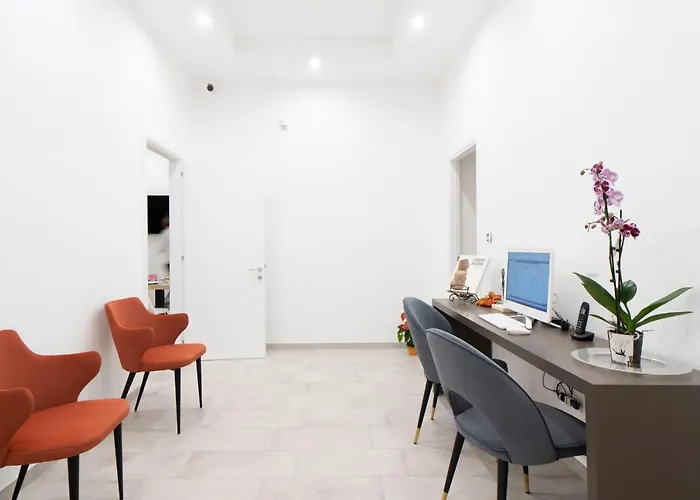 L'isola Che C'e 招待所 卡利亚里