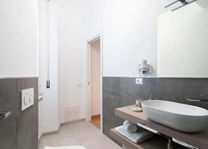 L'isola Che C'e 4* 卡利亚里