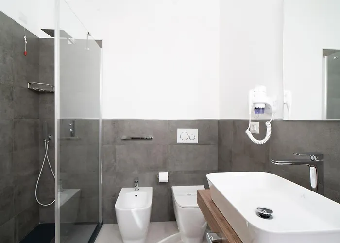 L'isola Che C'e 卡利亚里