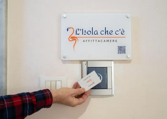 L'isola Che C'e 4* 卡利亚里